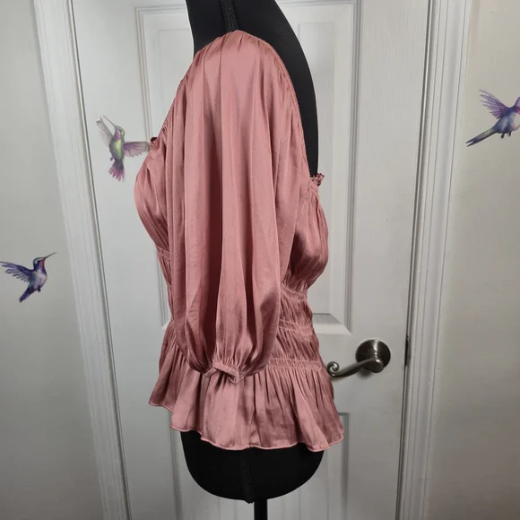 DO+BE Mauve Smocked Puff Sleeve Peplum Blouse | Romantic Valentine Top | Size S - Picture 3 of 7